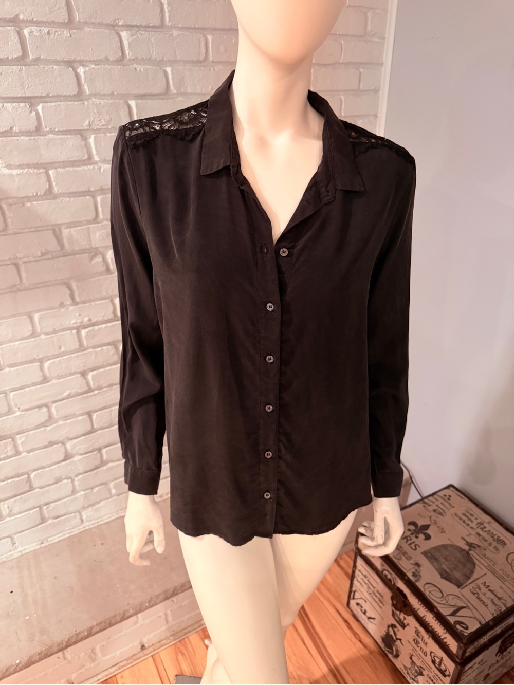 Sézane Black Silk Lace Yoke Button Front Blouse Size 44 French Chic - Picture 7 of 16
